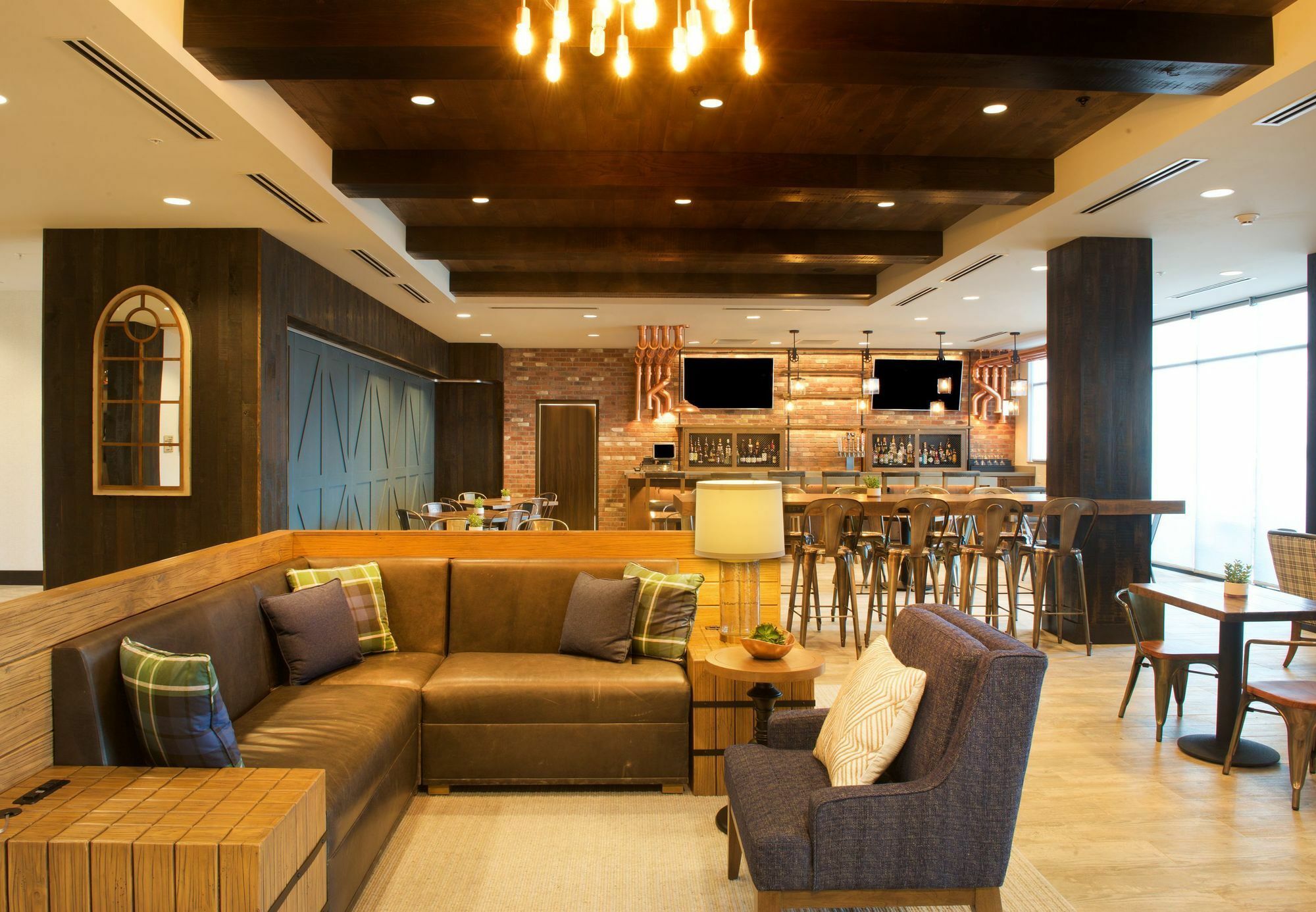 Springhill Suites By Marriott Bend Εξωτερικό φωτογραφία